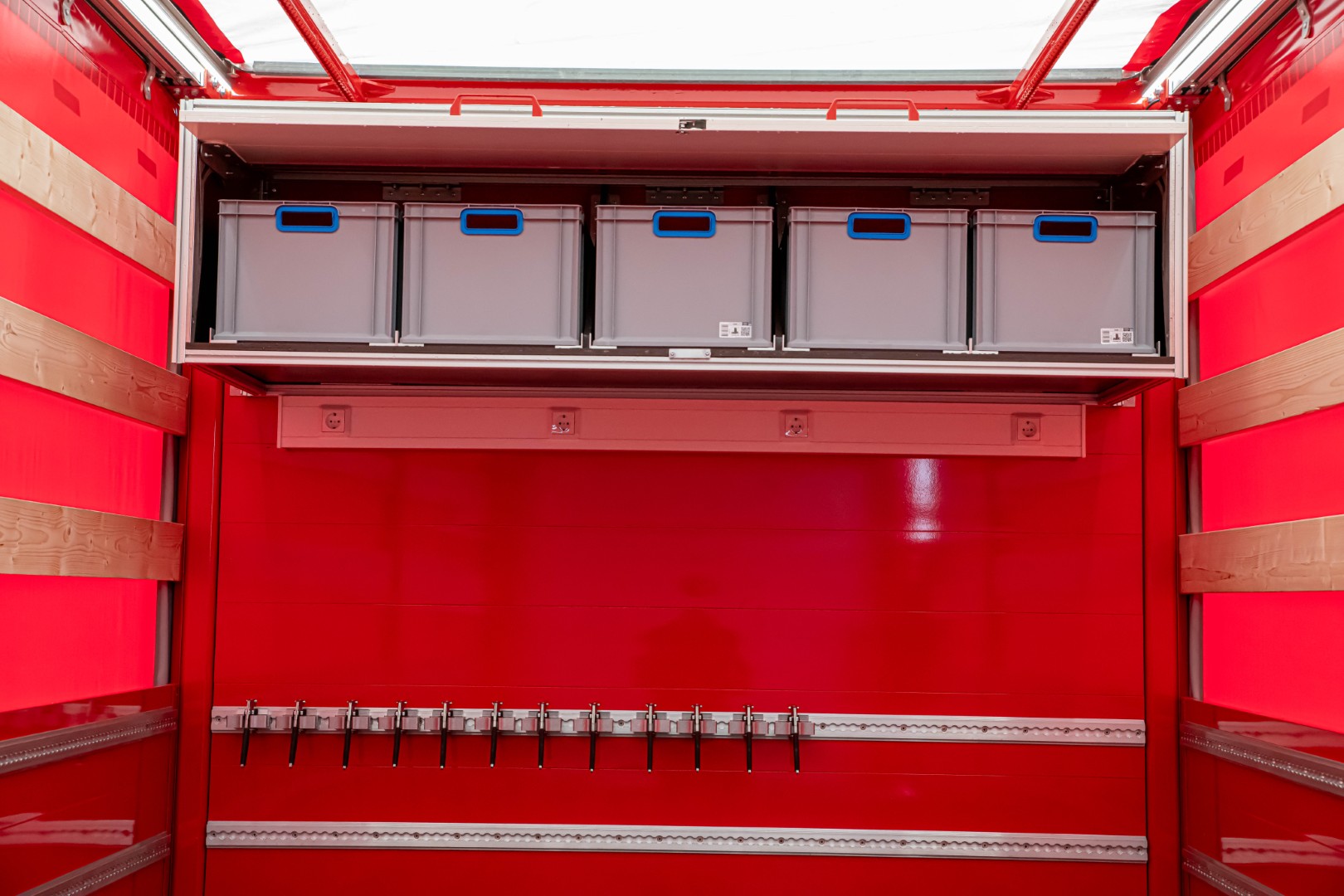 Abrollbehälter AB-Hygiene/ Logistik Feuerwehr Nienburg