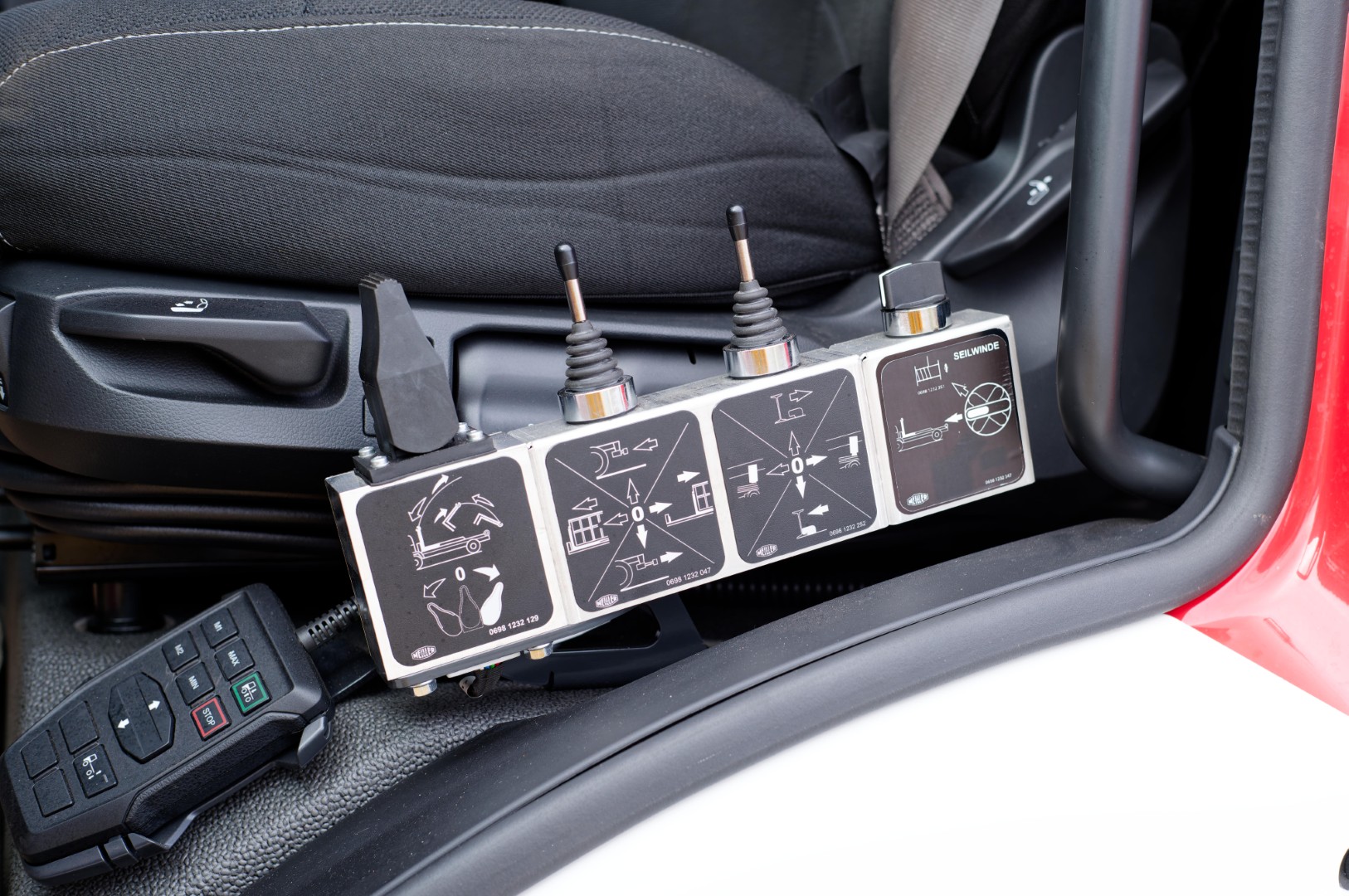 Feuerwehr Wesel MEINDL Fahrzeugbau Feuerwehrfahrzeug SCANIA LKW Wechsellader WLF, Abrollkipper Meiller Hänsch