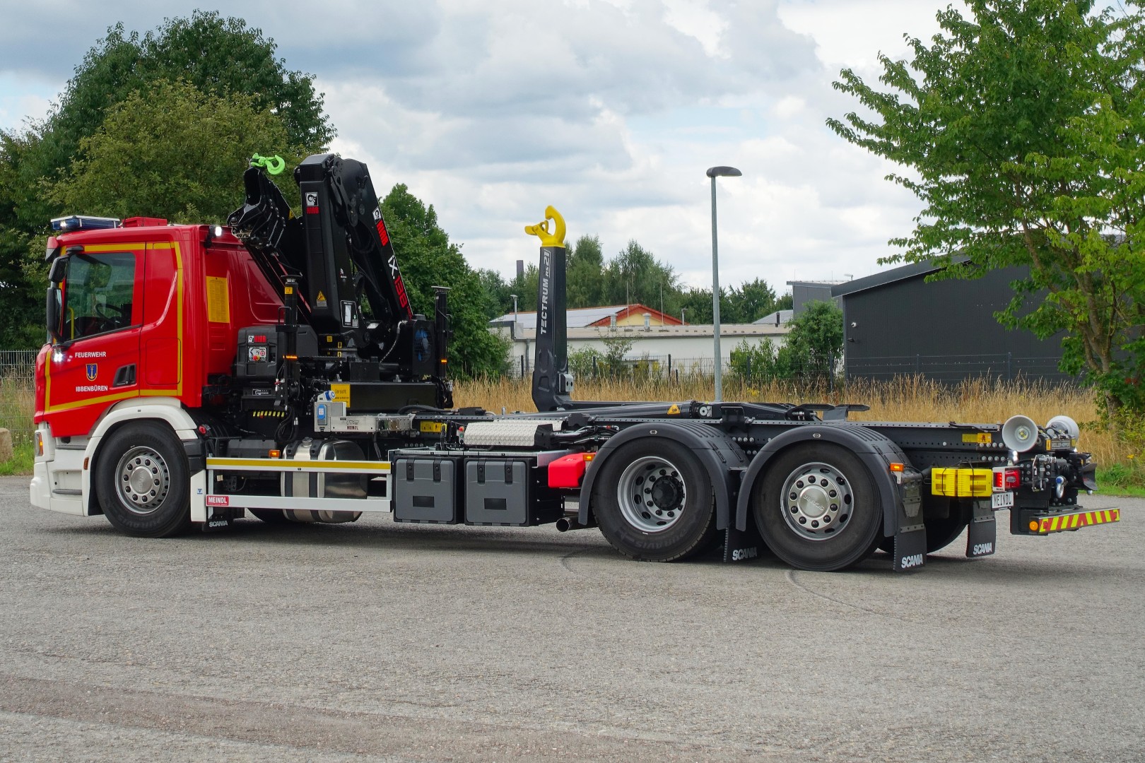 SCANIA Feuerwehrfahrzeug LKW Wechsellader WLF 26/6900, Feuerwehr Ibbenbüren Abrollkipper Meiller MEINDL Fahrzeugbau, Ladekran Hiab