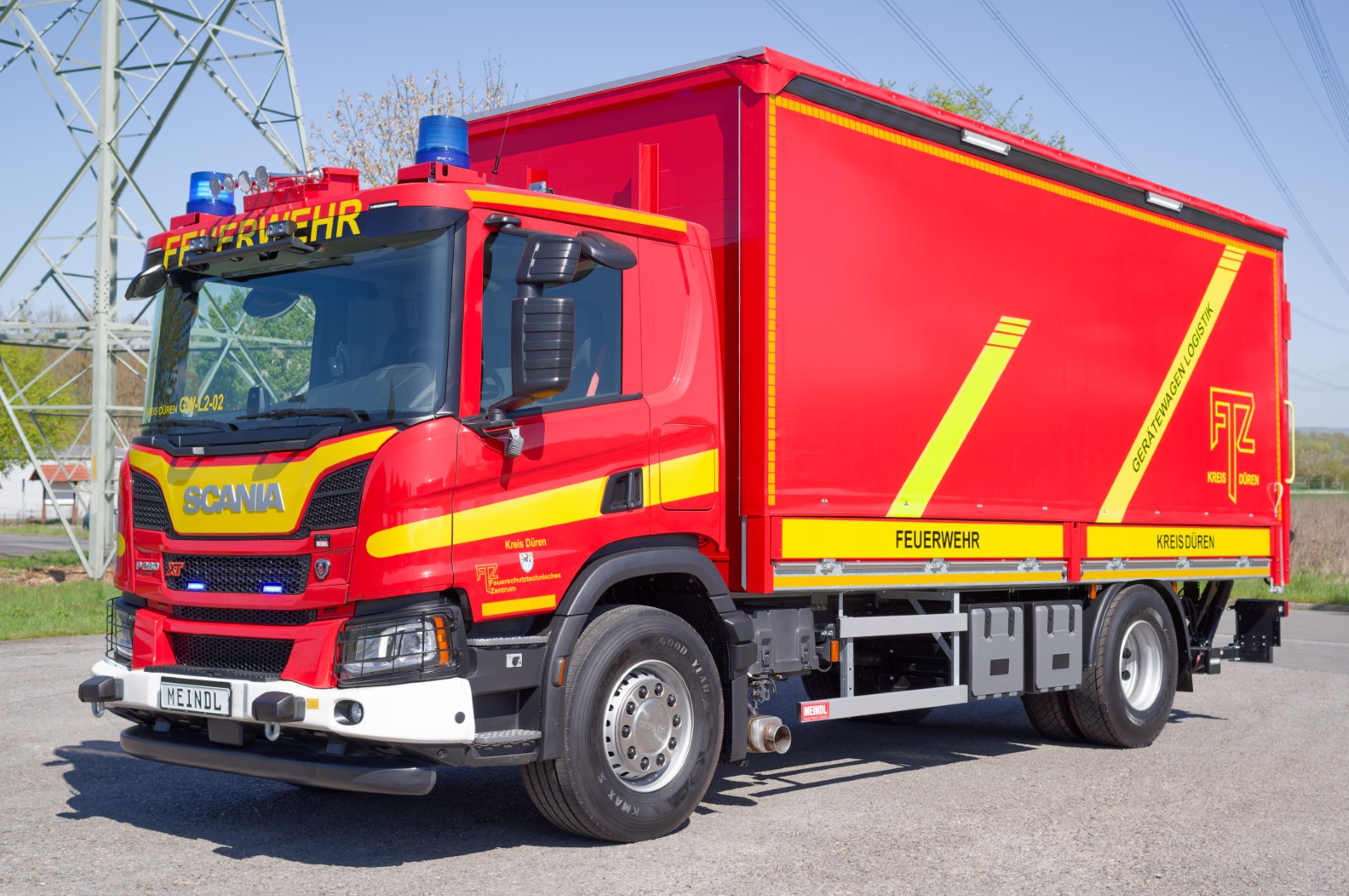 MEINDL GW-L Gerätewagen Feuerwehr Düren FTZ Scania Pritschenaufbau mit Schiebeplane, Ladebordwand Hänsch NOVA-LED