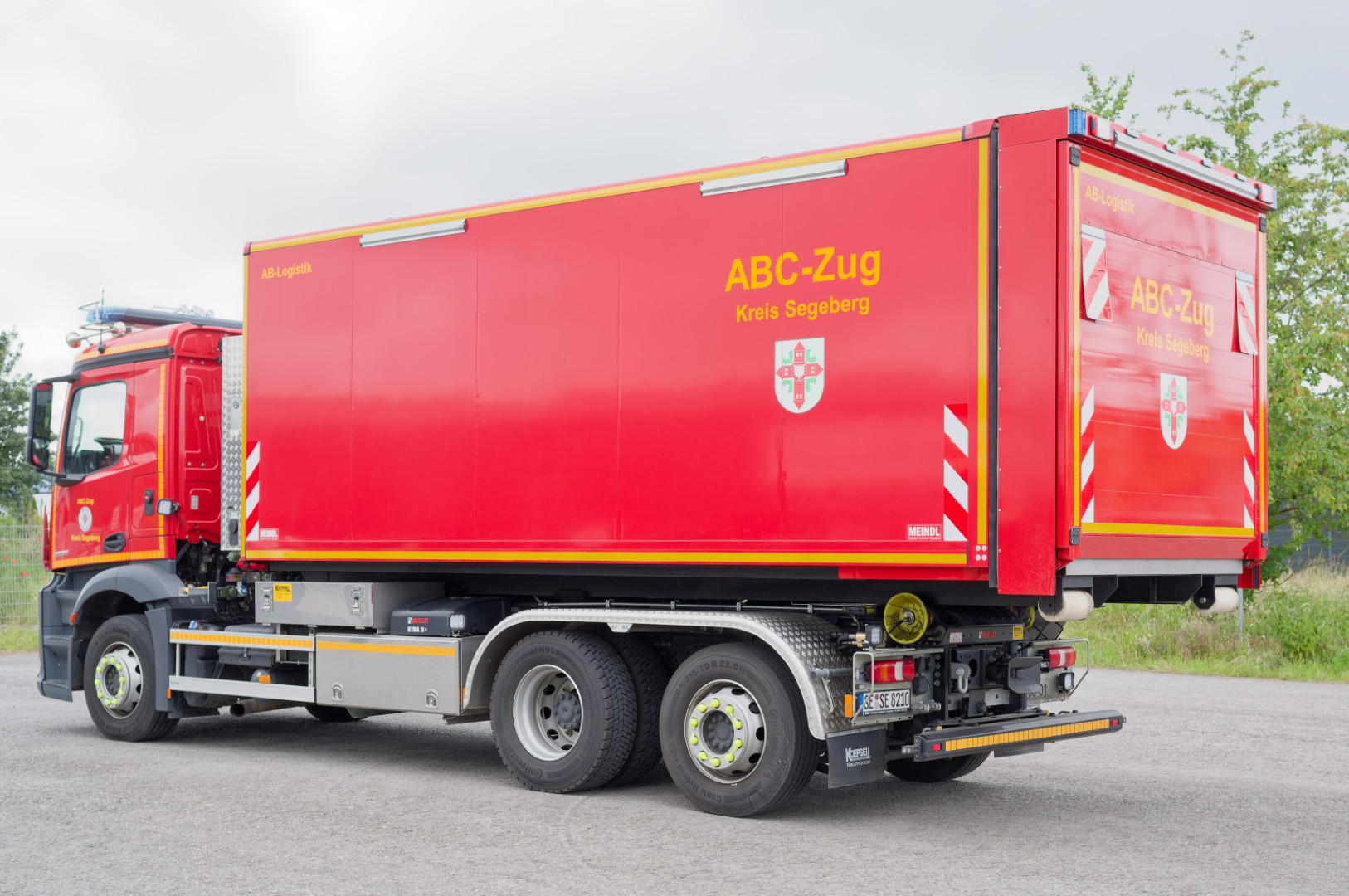 Abrollbehälter AB-Logistik Feuerwehr Segeberg ABC Zug
