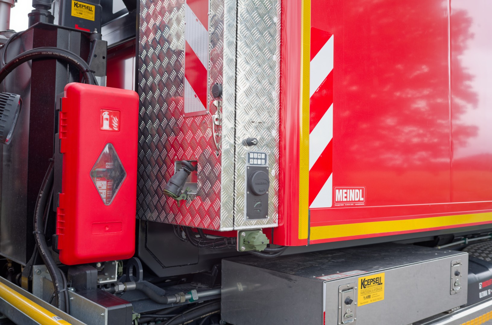 Abrollbehälter AB-Logistik Feuerwehr Segeberg ABC Zug