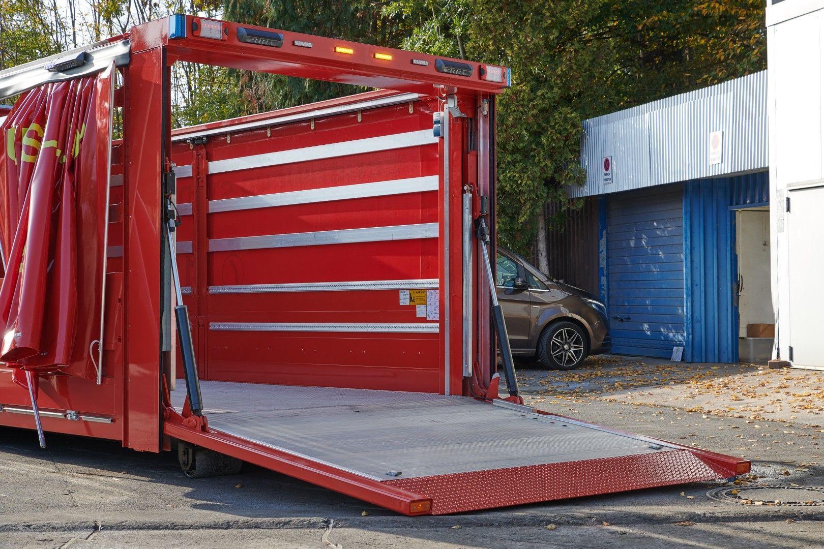 Abrollbehälter AB-Logistik Feuerwehr Stadtallendorf