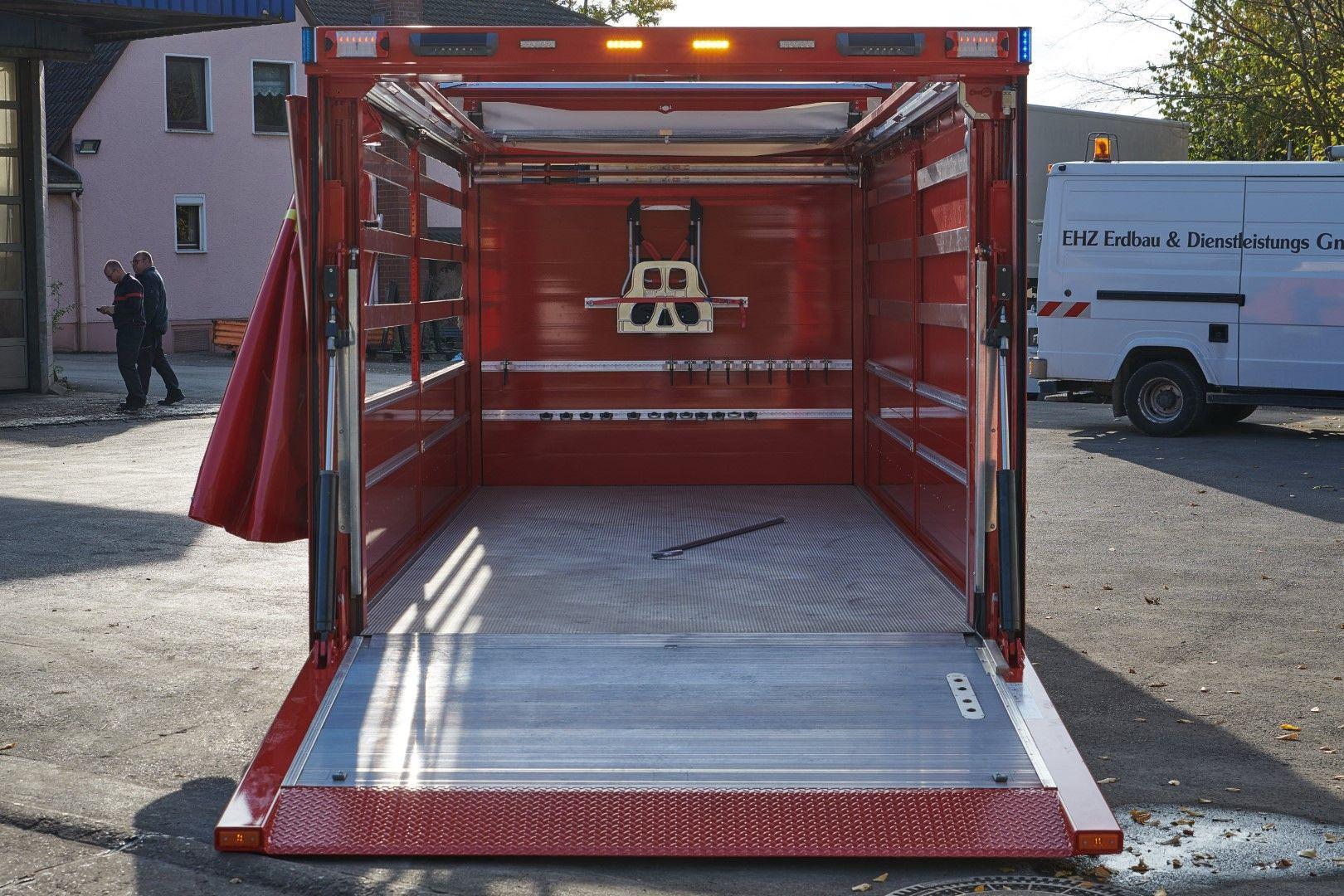 Abrollbehälter AB-Logistik Feuerwehr Stadtallendorf