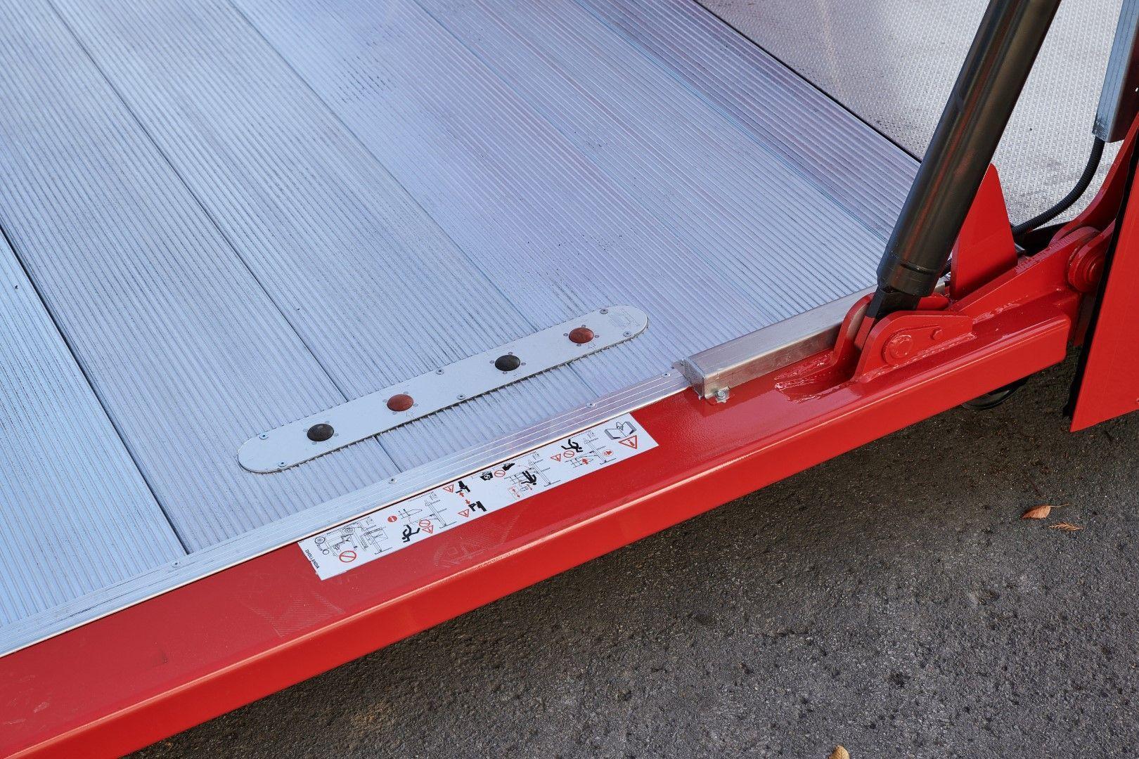 Abrollbehälter AB-Logistik Feuerwehr Stadtallendorf