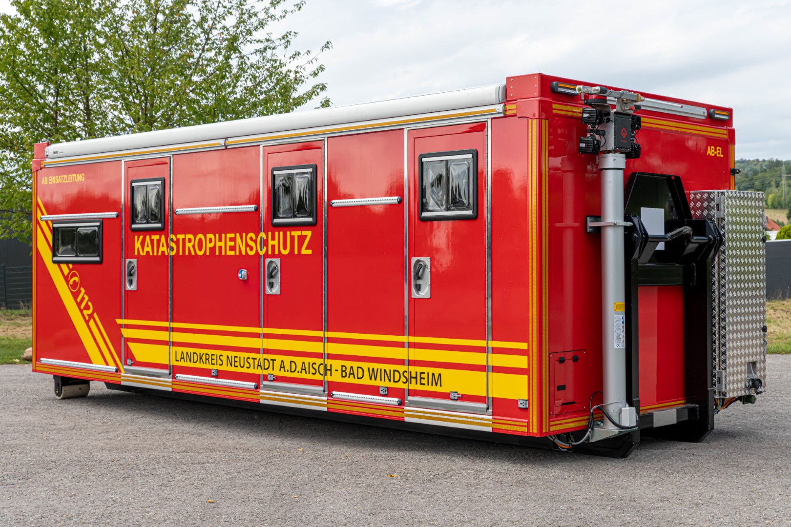 AB Einsatzleitung ELW2 Feuerwehr Lardis Meindl Fahrzeugbau 