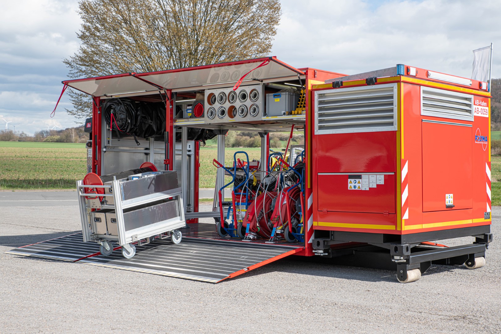 Abrollbehälter AB-Hafen Feuerwehr Hamburg Polyma Stromerzeuger 