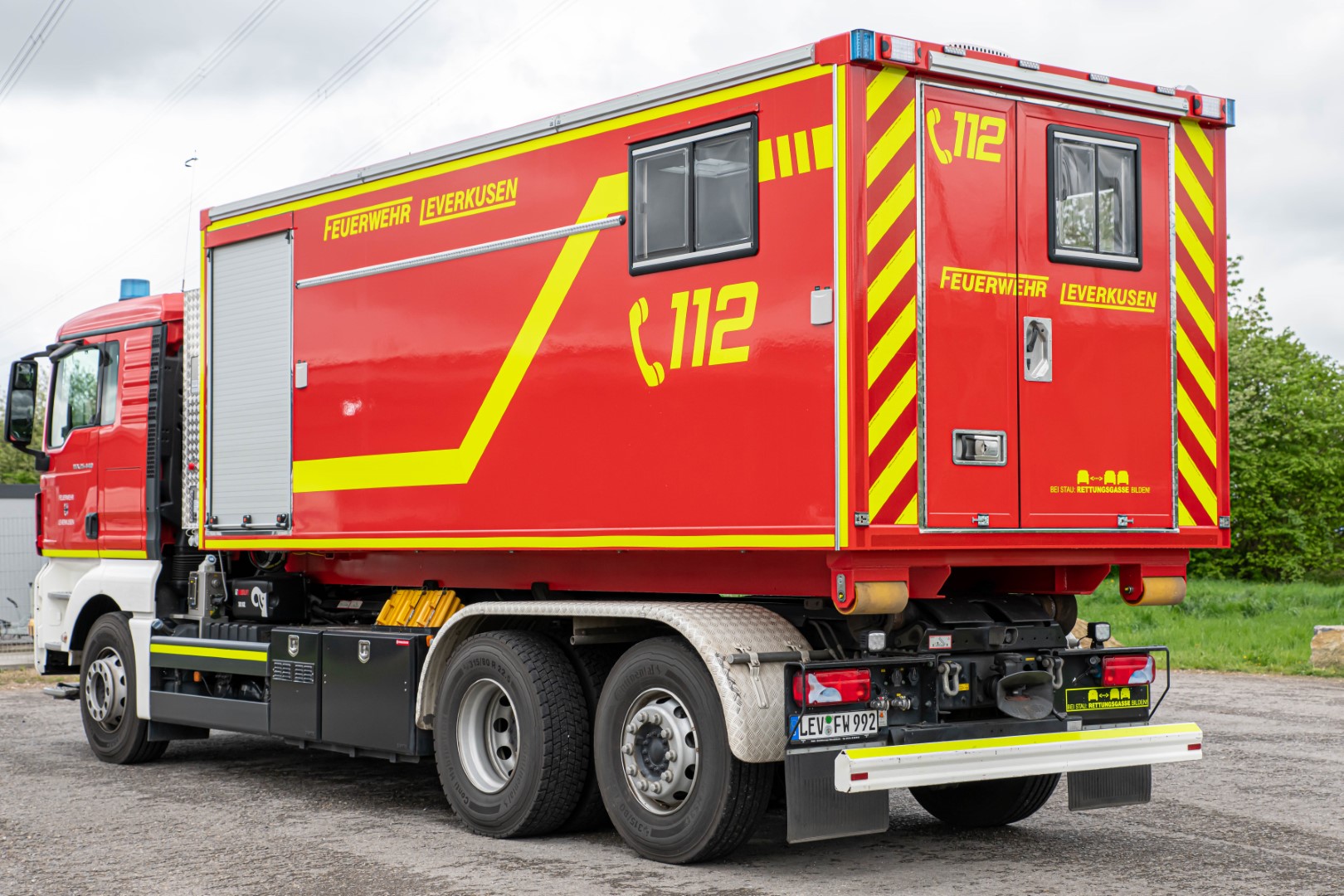 Abrollbehälter Besprechung Feuerwehr Leverkusen AB-Besprechung Meindl Behälter Ausziehtreppe Victron 