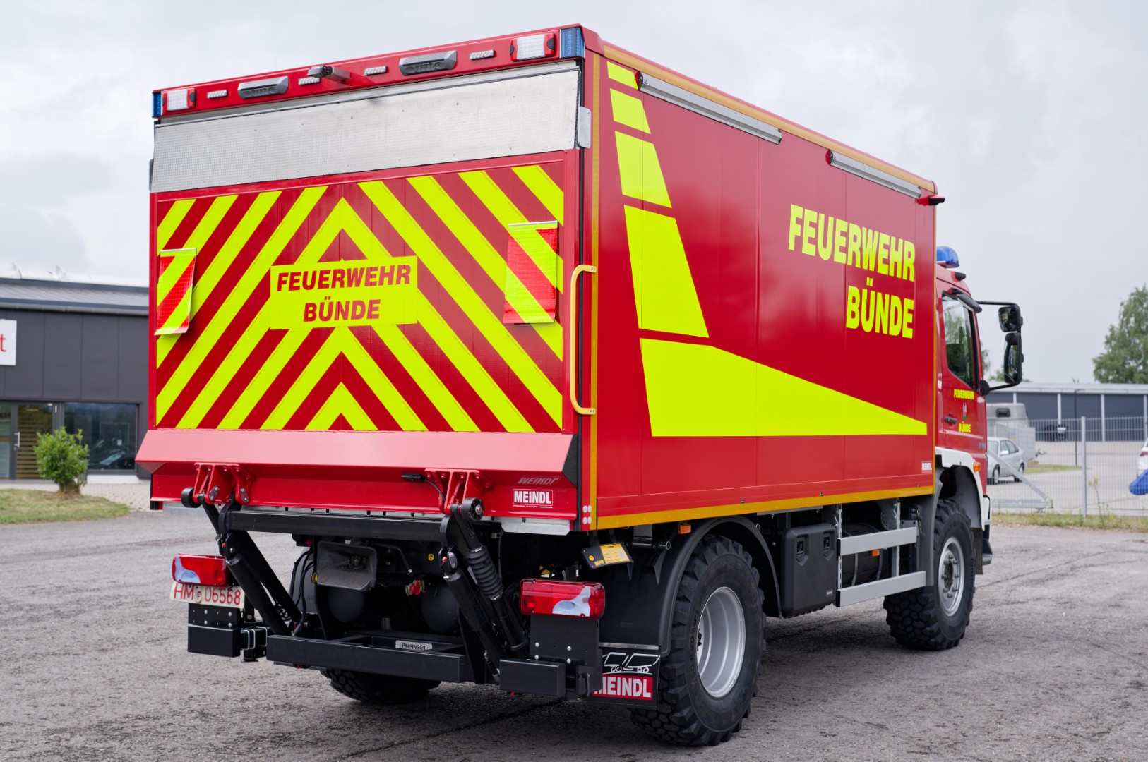 Feuerwehr Bünde Gerätewagen Logitstik 1 GWL1, Meindl Fahrzeugbau GmbH Hameln 